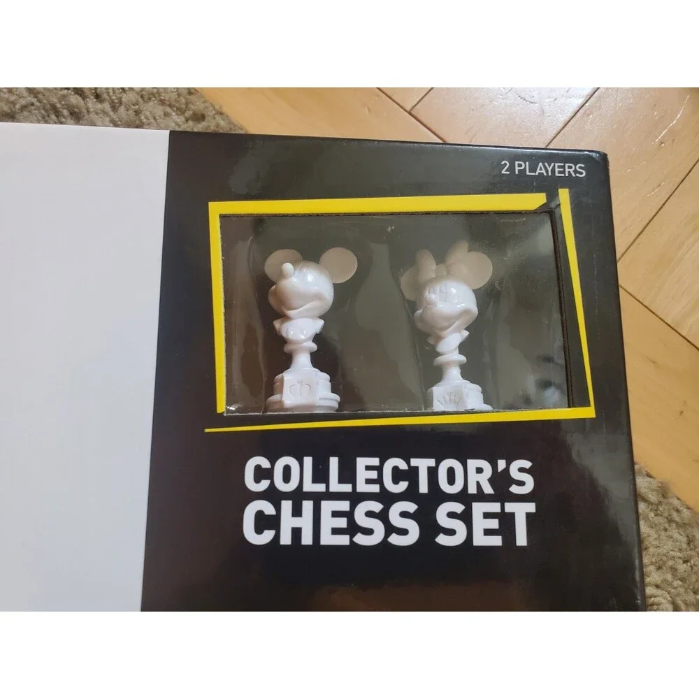 Disney Mickey The True Original 90 Years Collectors Chess Set USAopoly Complete